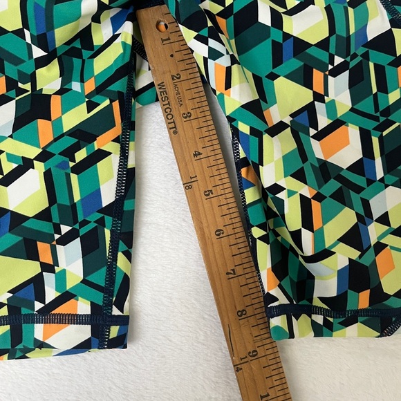 LOT OF 2 - Sweaty Betty Power 9" Biker Shorts Sz S 4/6 Green/Red Geo Maze Print - Picture 4 of 15